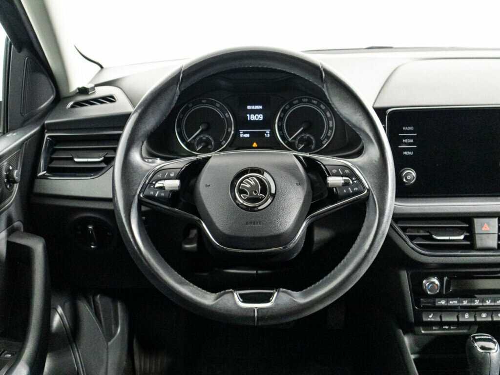 Купить Skoda Rapid с пробегом. Фото: #16