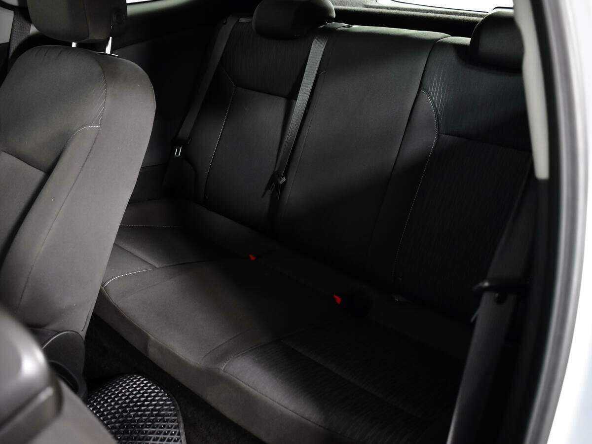 Купить Opel Astra с пробегом. Фото: #9