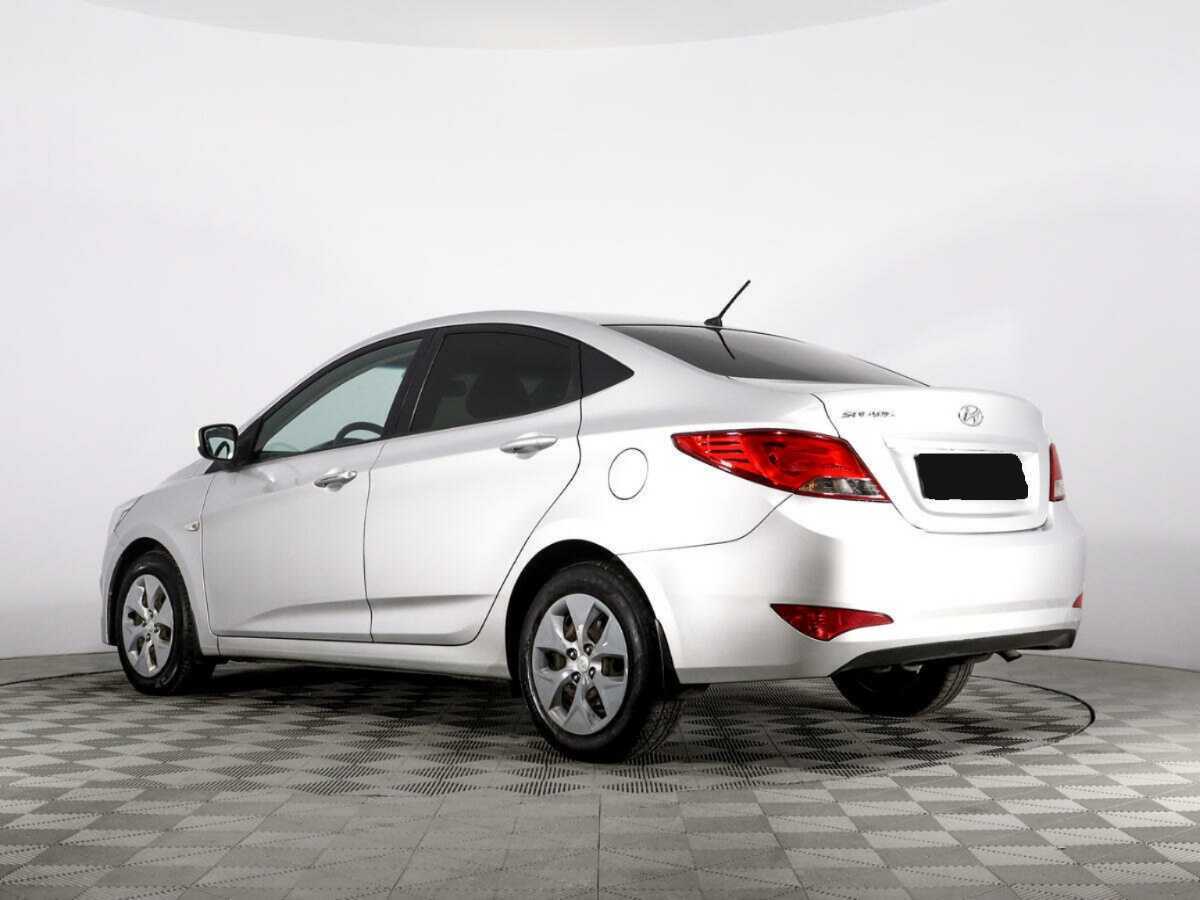 Купить Hyundai Solaris с пробегом. Фото: #6