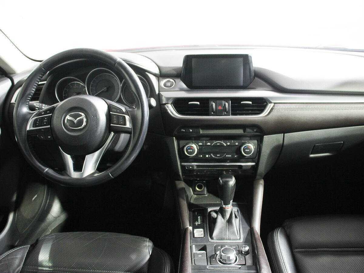 Купить Mazda 6 с пробегом. Фото: #9