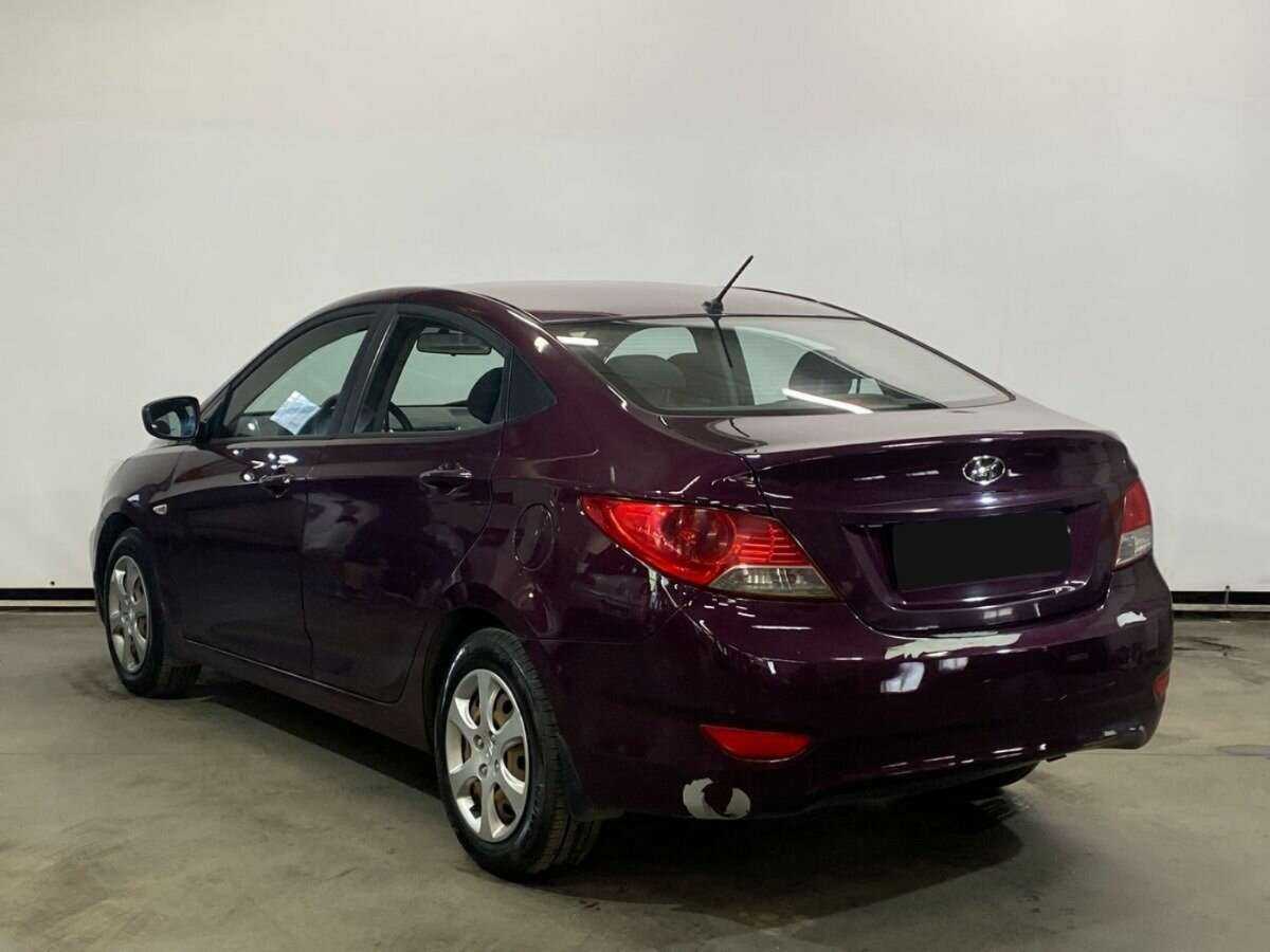 Купить Hyundai Solaris с пробегом. Фото: #6