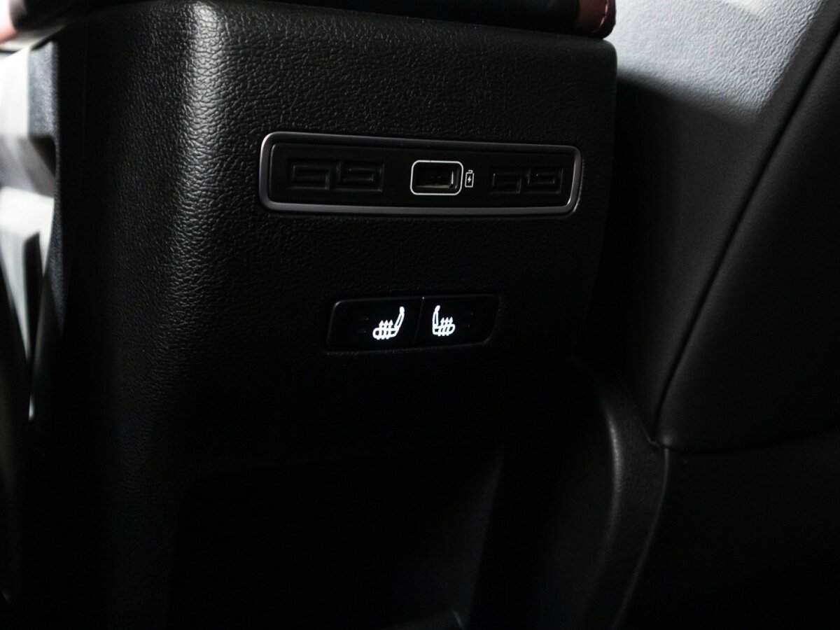 Купить Geely Coolray с пробегом. Фото: #22