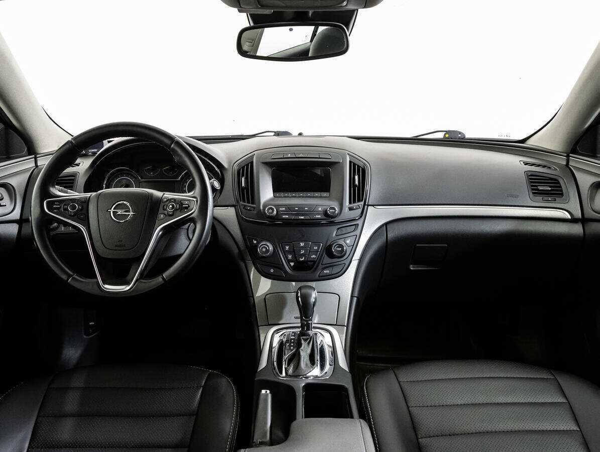Купить Opel Insignia с пробегом. Фото: #9