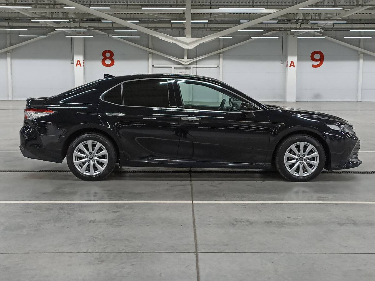 Купить Toyota Camry с пробегом. Фото: #3