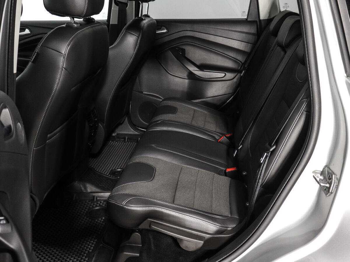 Купить Ford Kuga с пробегом. Фото: #12