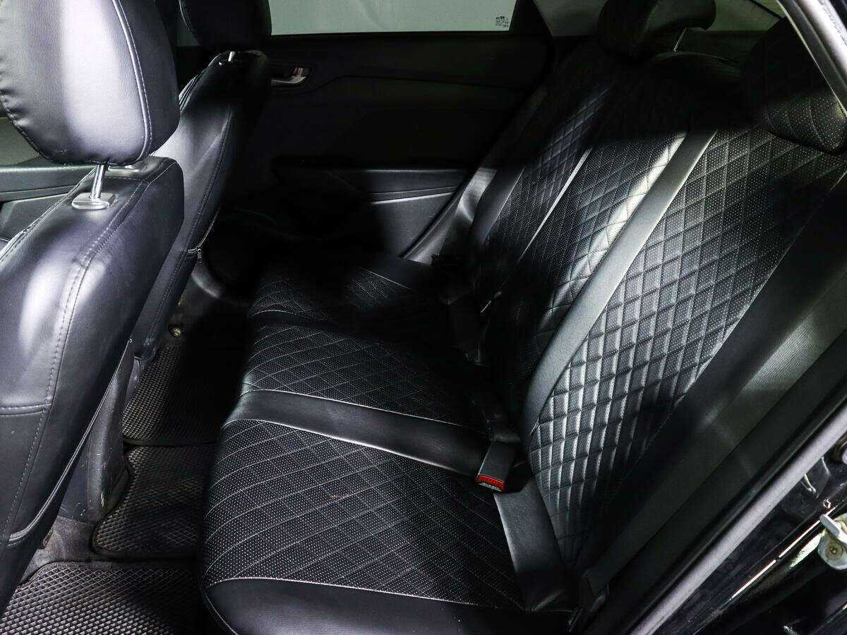 Купить Hyundai Solaris с пробегом. Фото: #9