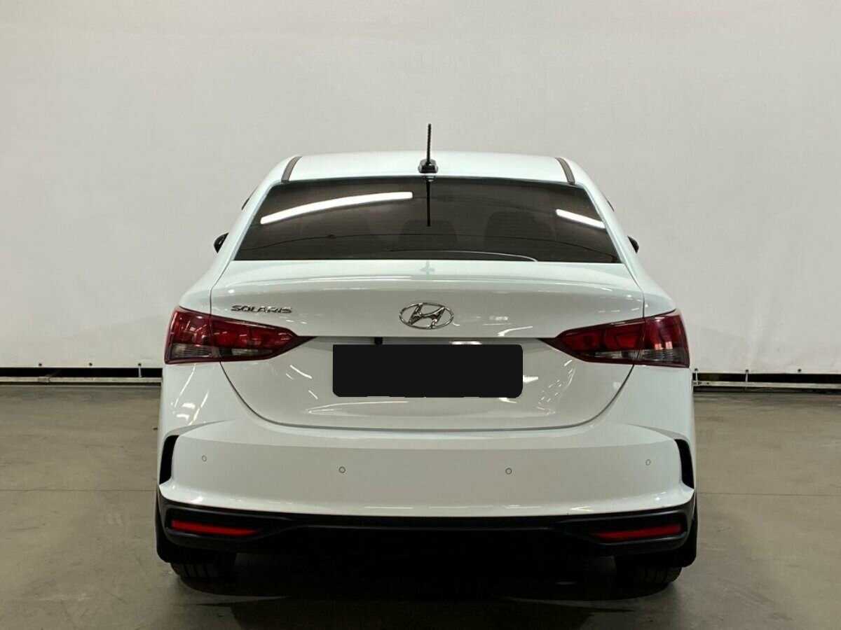 Купить Hyundai Solaris с пробегом. Фото: #5