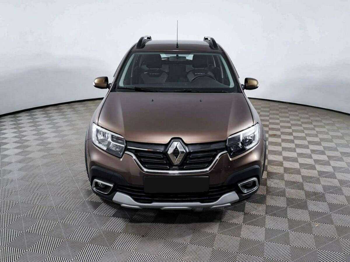 Купить Renault Sandero с пробегом. Фото: #1