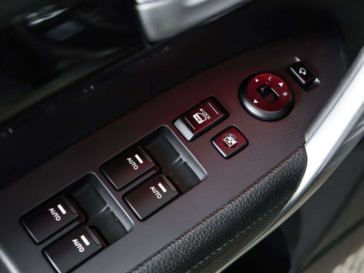 Купить Kia Sorento с пробегом. Фото: #17