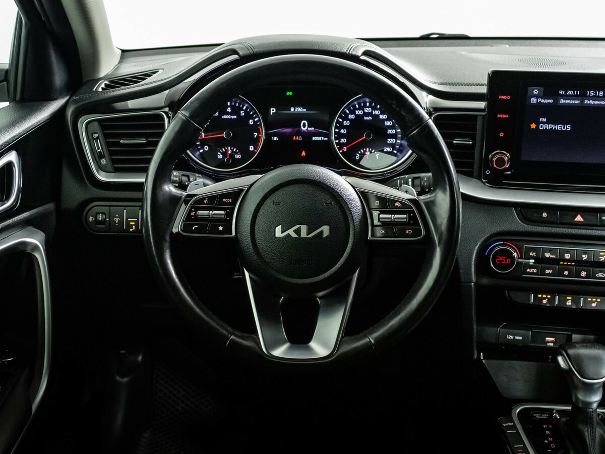 Купить Kia Ceed с пробегом. Фото: #8