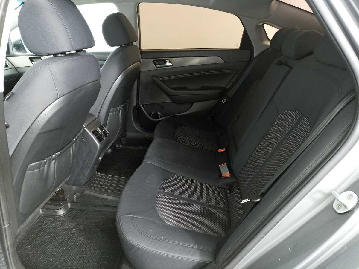 Купить Hyundai Sonata с пробегом. Фото: #9