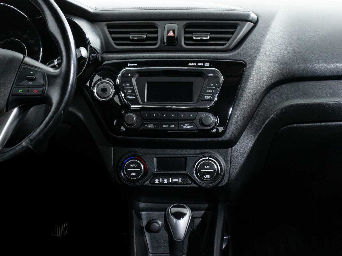 Купить Kia Rio с пробегом. Фото: #13