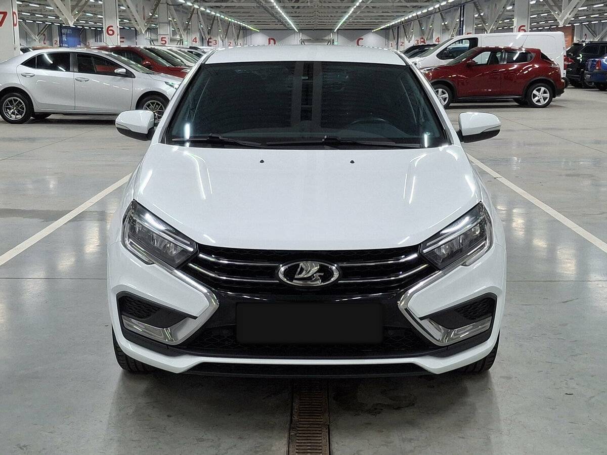 Купить Lada (ВАЗ) Vesta с пробегом. Фото: #1