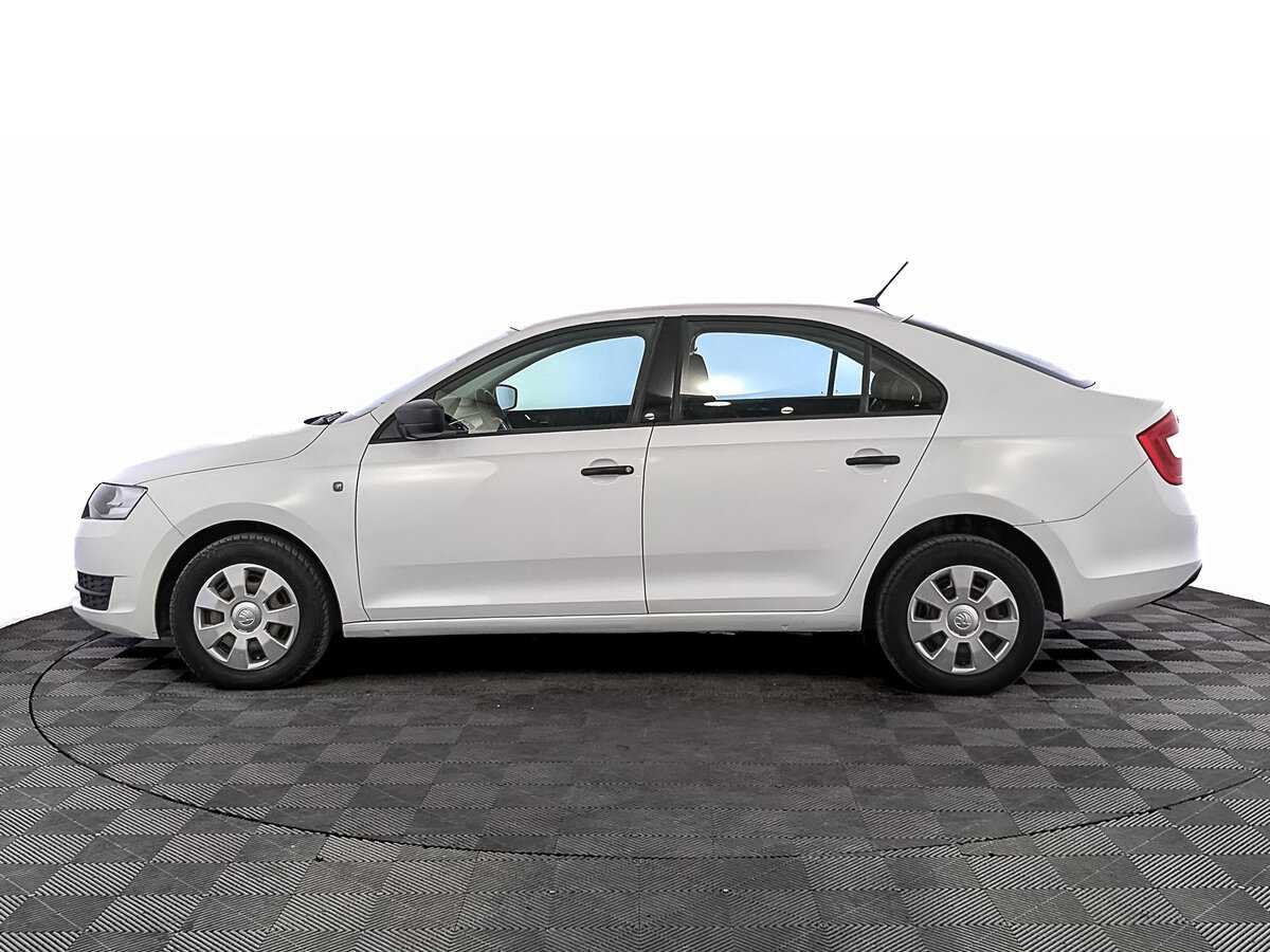 Купить Skoda Rapid с пробегом. Фото: #7