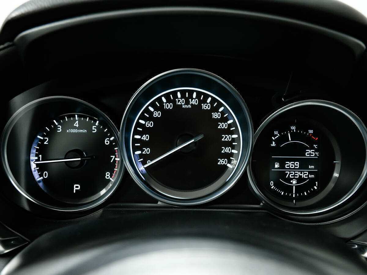 Купить Mazda 6 с пробегом. Фото: #9