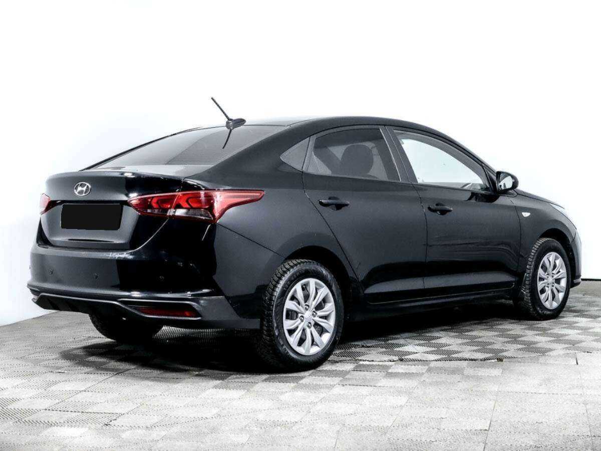 Купить Hyundai Solaris с пробегом. Фото: #3