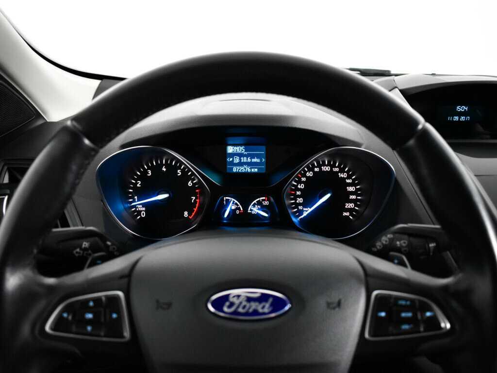 Купить Ford Kuga с пробегом. Фото: #10