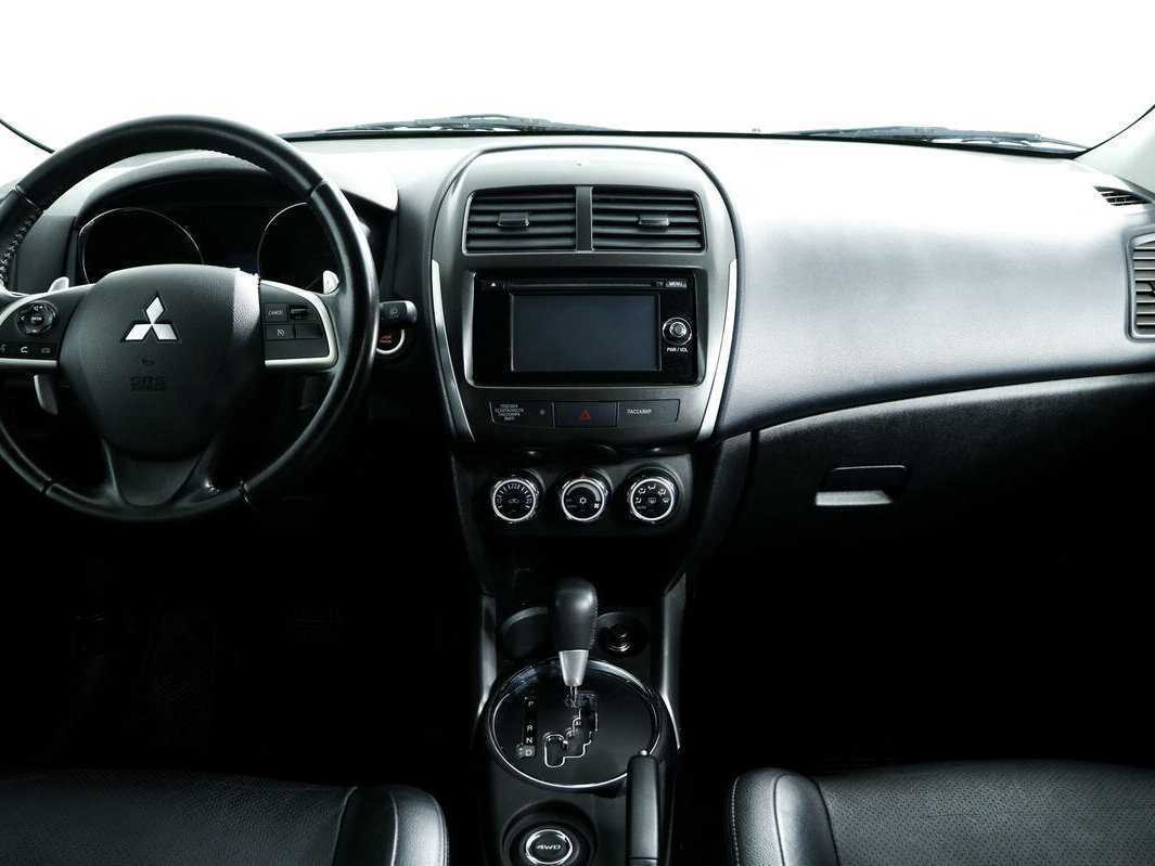 Купить Mitsubishi ASX с пробегом. Фото: #10