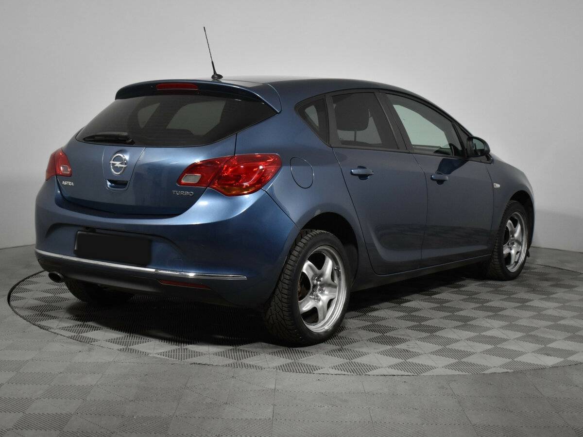 Купить Opel Astra с пробегом. Фото: #4