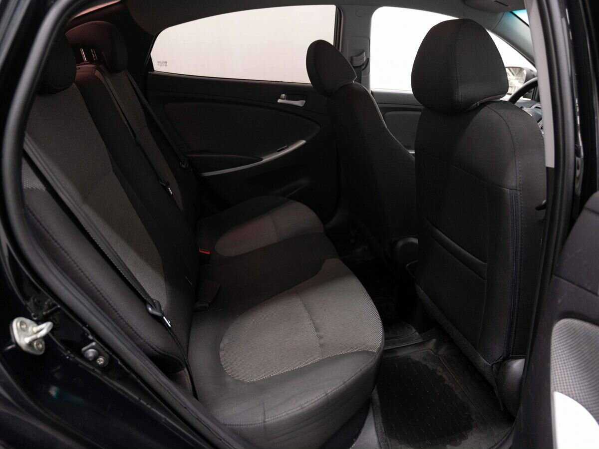 Купить Hyundai Solaris с пробегом. Фото: #9