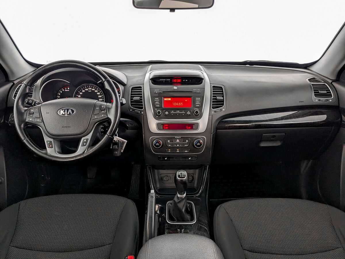 Купить Kia Sorento с пробегом. Фото: #11