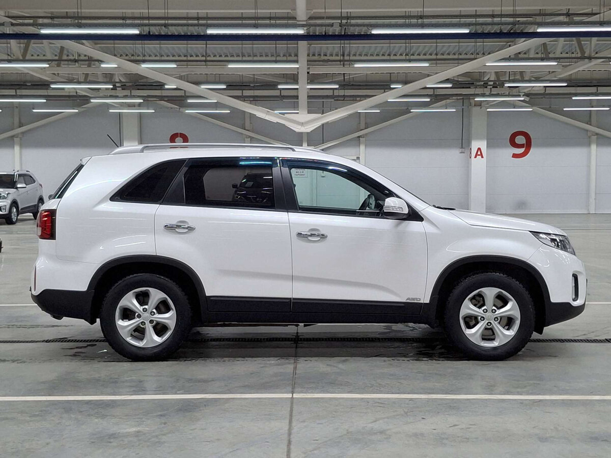 Купить Kia Sorento с пробегом. Фото: #3