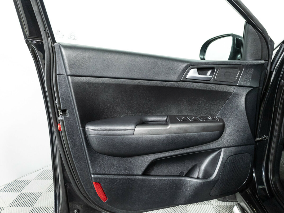 Купить Kia Sportage с пробегом. Фото: #22
