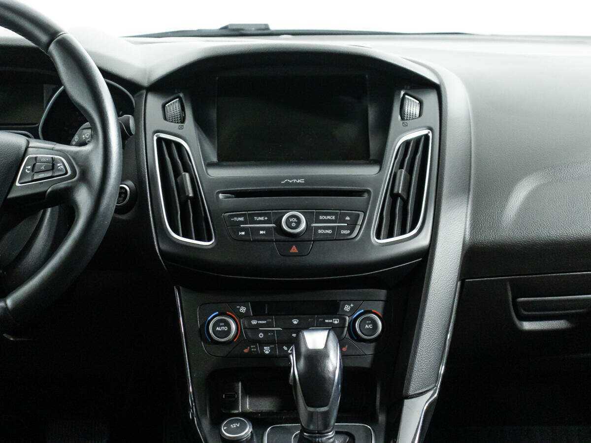 Купить Ford Focus с пробегом. Фото: #13