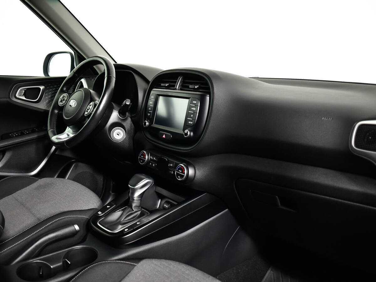 Купить Kia Soul с пробегом. Фото: #8