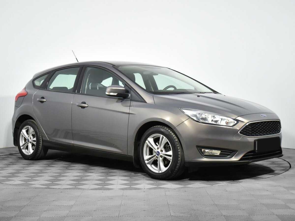 Купить Ford Focus с пробегом. Фото: #2
