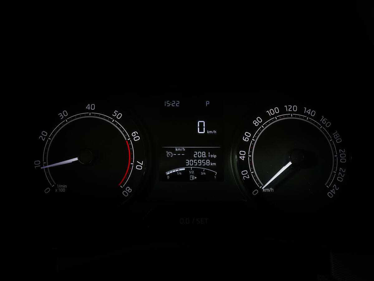 Купить Skoda Rapid с пробегом. Фото: #8