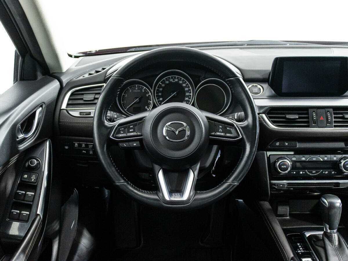 Купить Mazda 6 с пробегом. Фото: #23