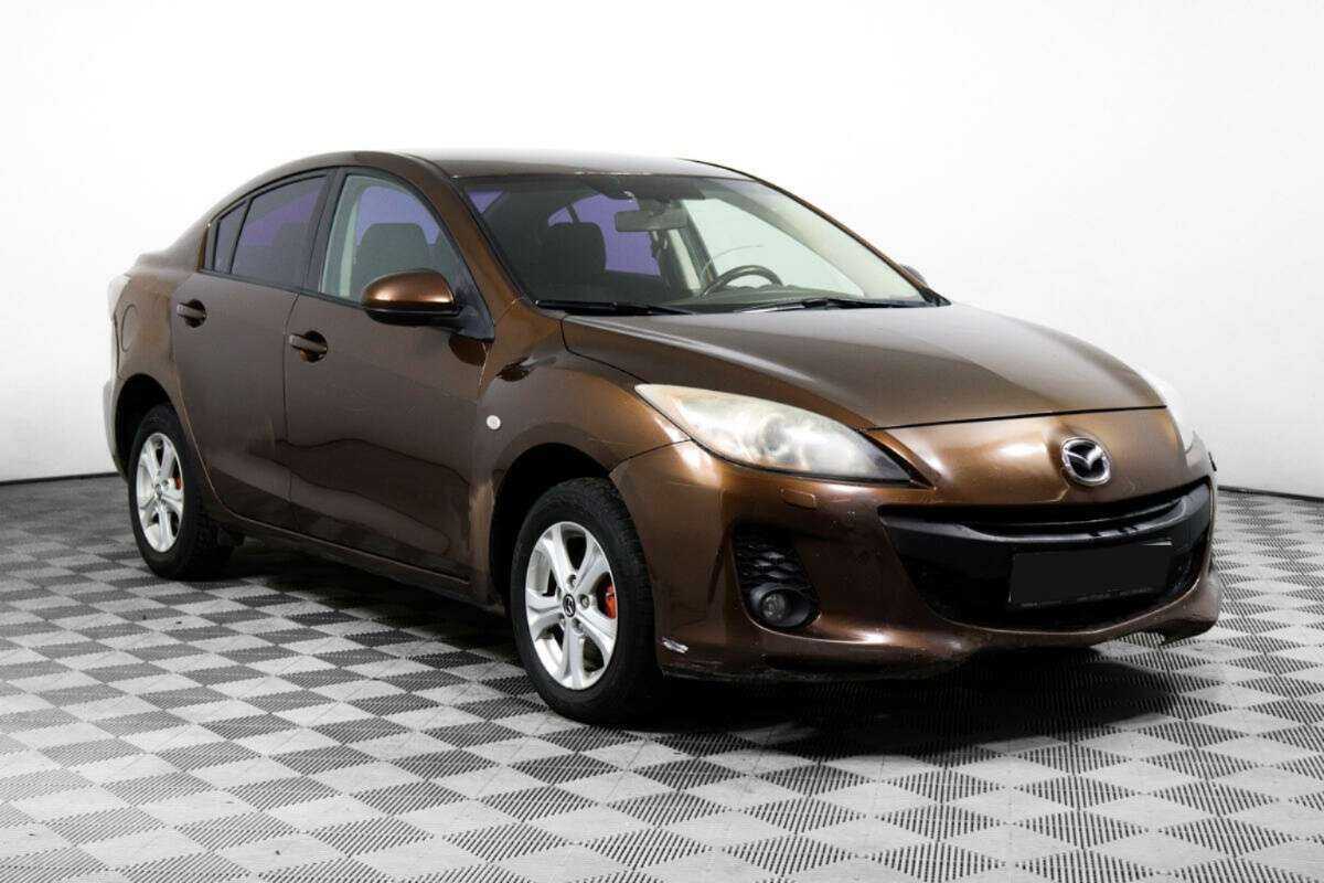 Купить Mazda 3 с пробегом. Фото: #2