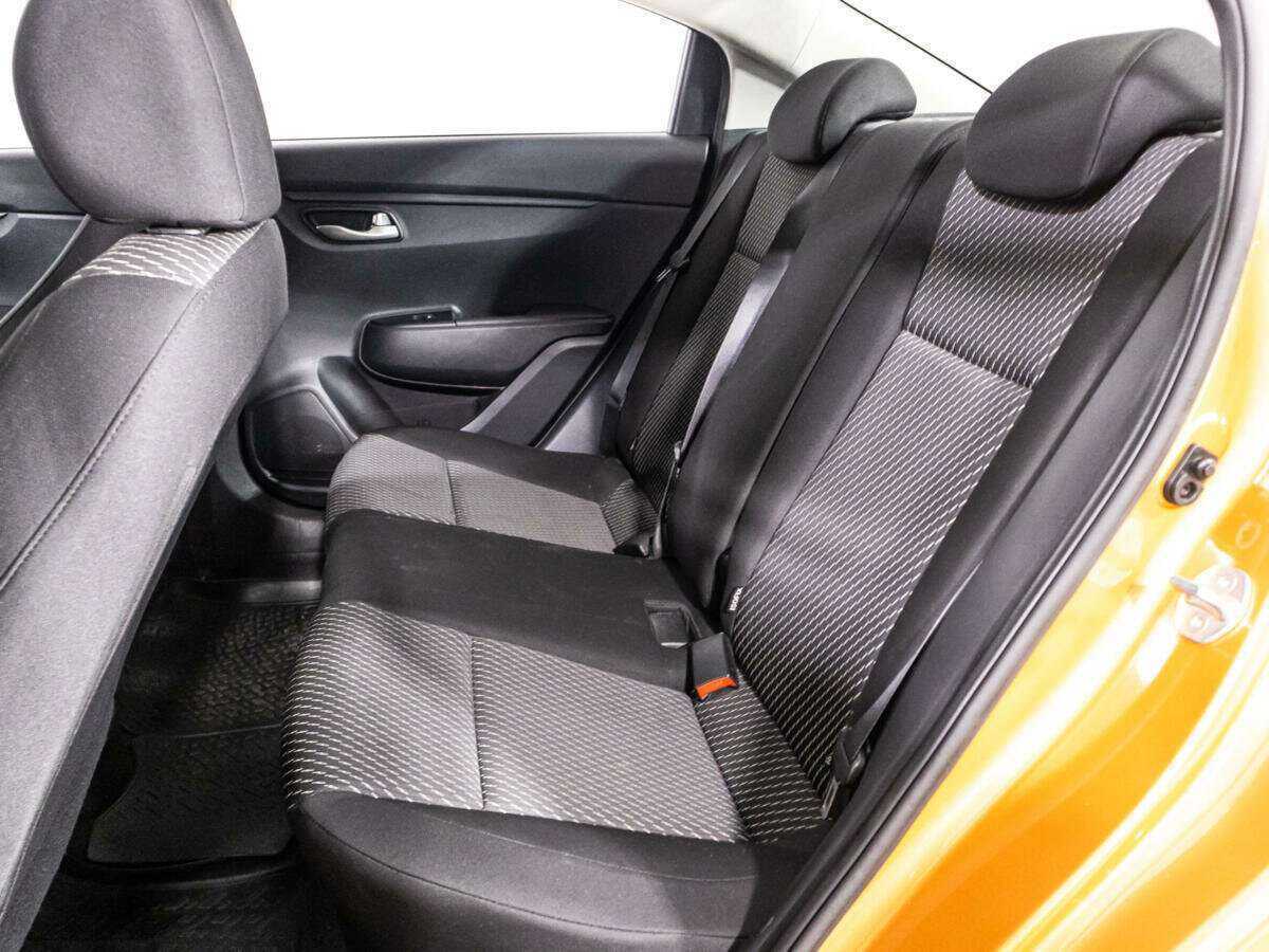 Купить Kia Rio с пробегом. Фото: #9