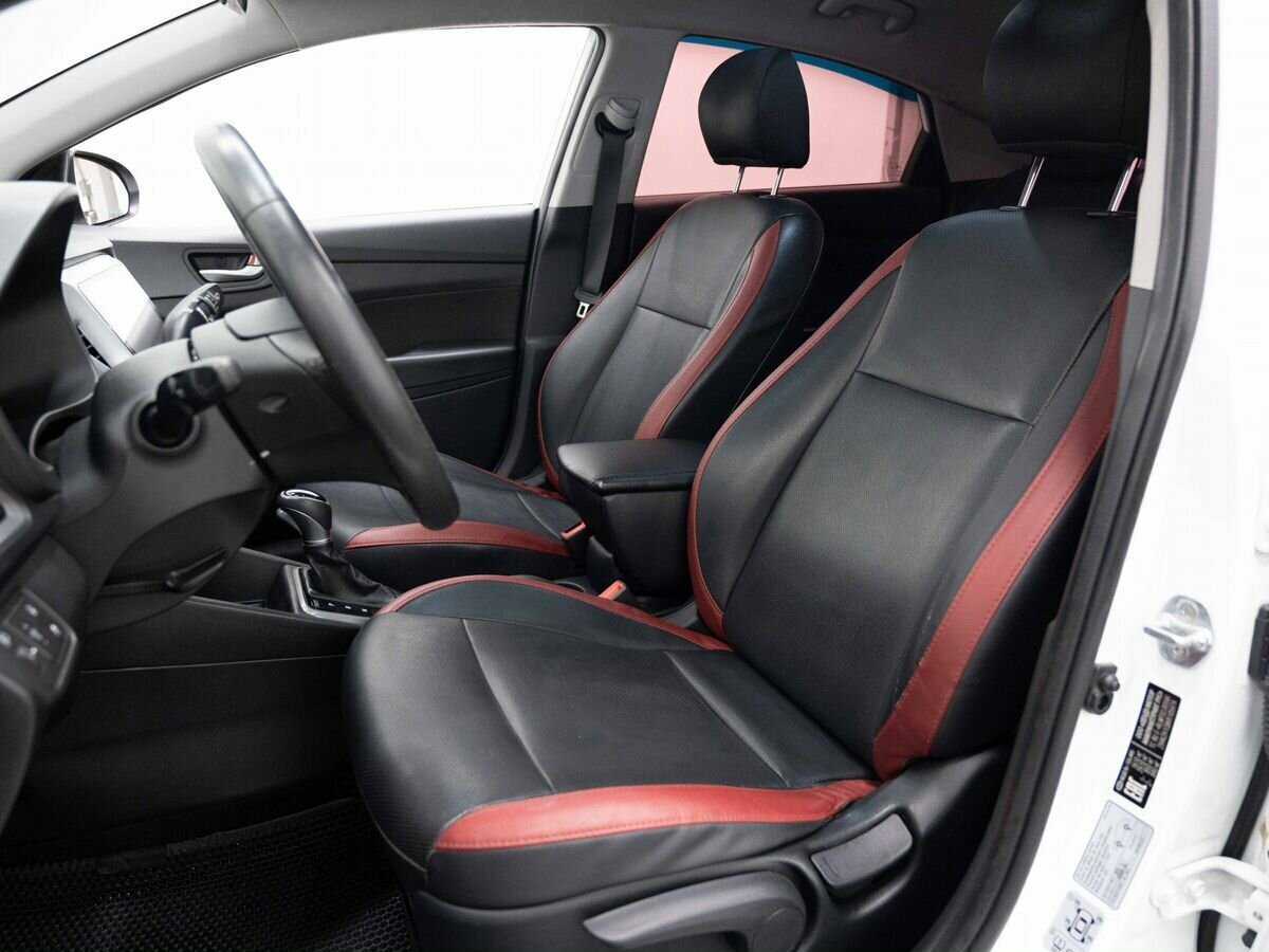 Купить Hyundai Solaris с пробегом. Фото: #9