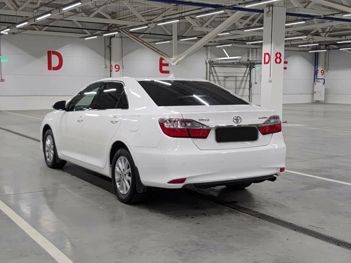Купить Toyota Camry с пробегом. Фото: #6