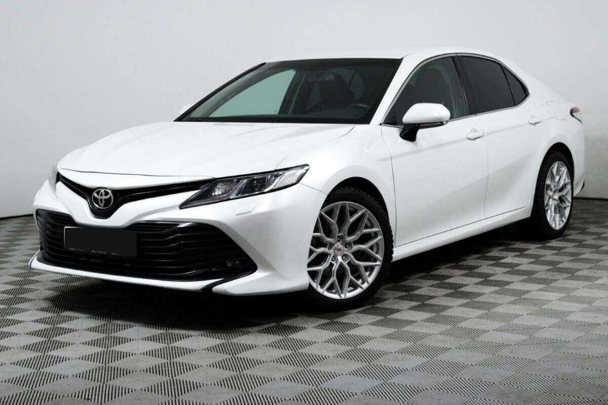 Купить Toyota Camry с пробегом. Фото: #0