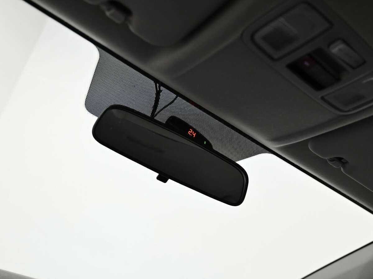 Купить Hyundai Solaris с пробегом. Фото: #9