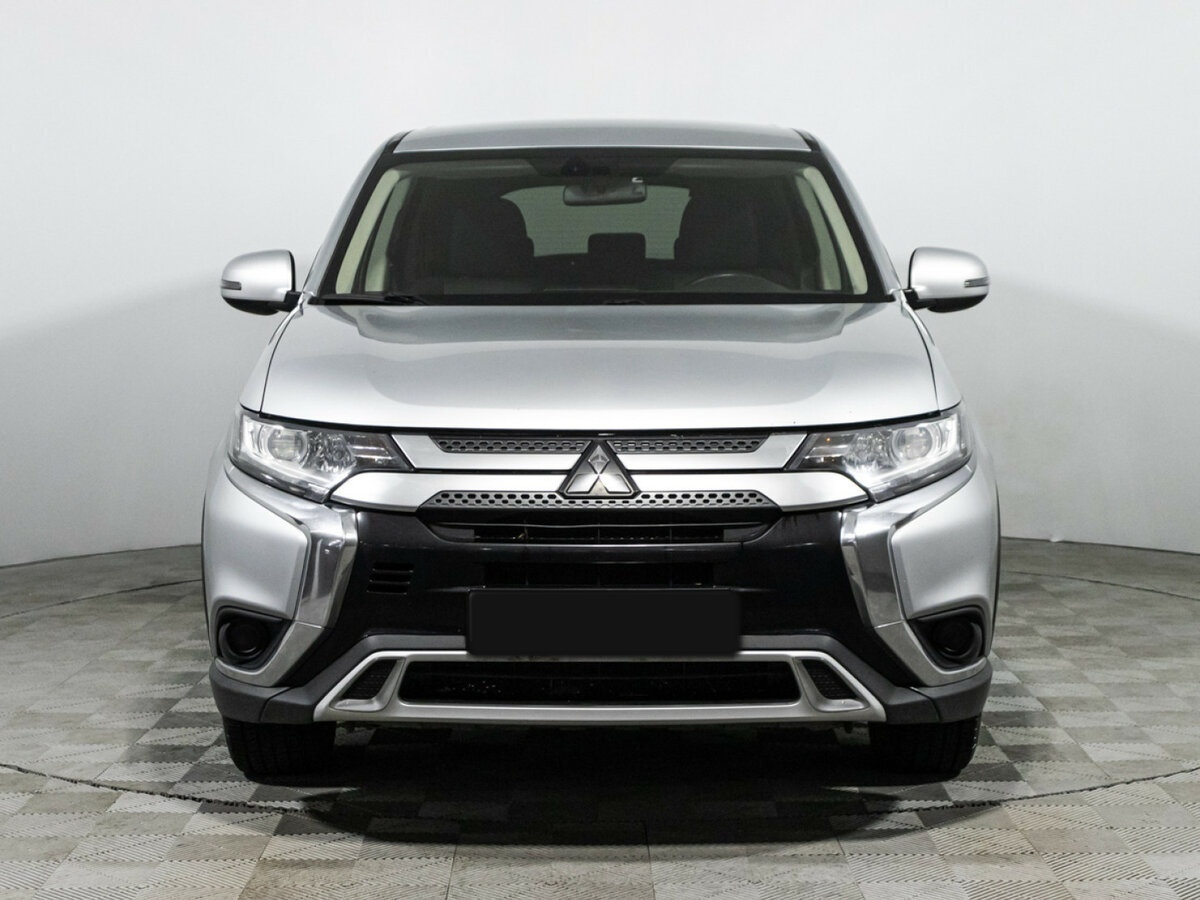 Купить Mitsubishi Outlander с пробегом. Фото: #1