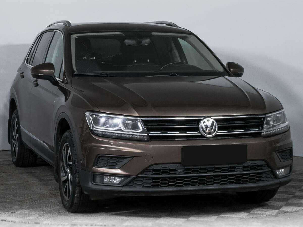 Купить Volkswagen Tiguan с пробегом. Фото: #2