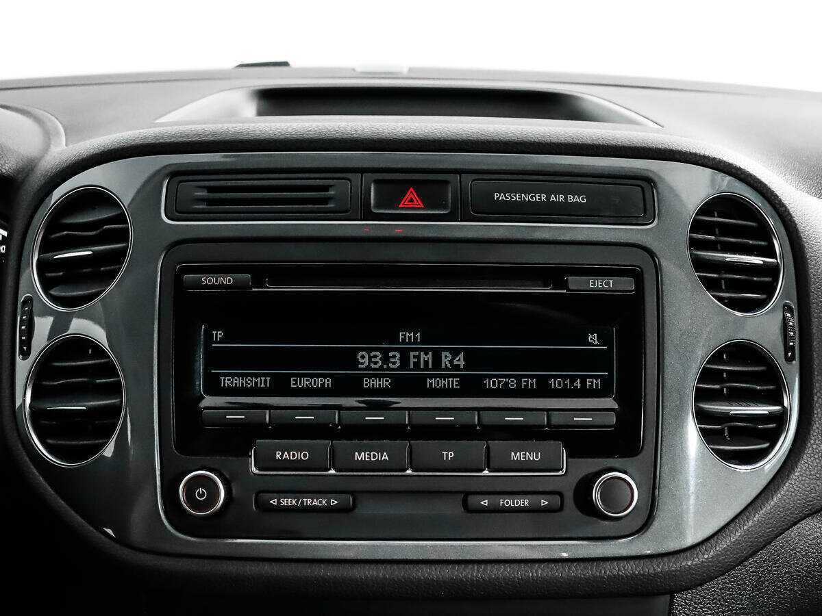 Купить Volkswagen Tiguan с пробегом. Фото: #12