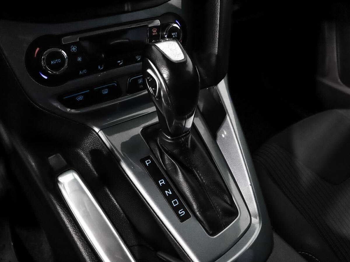 Купить Ford Focus с пробегом. Фото: #6
