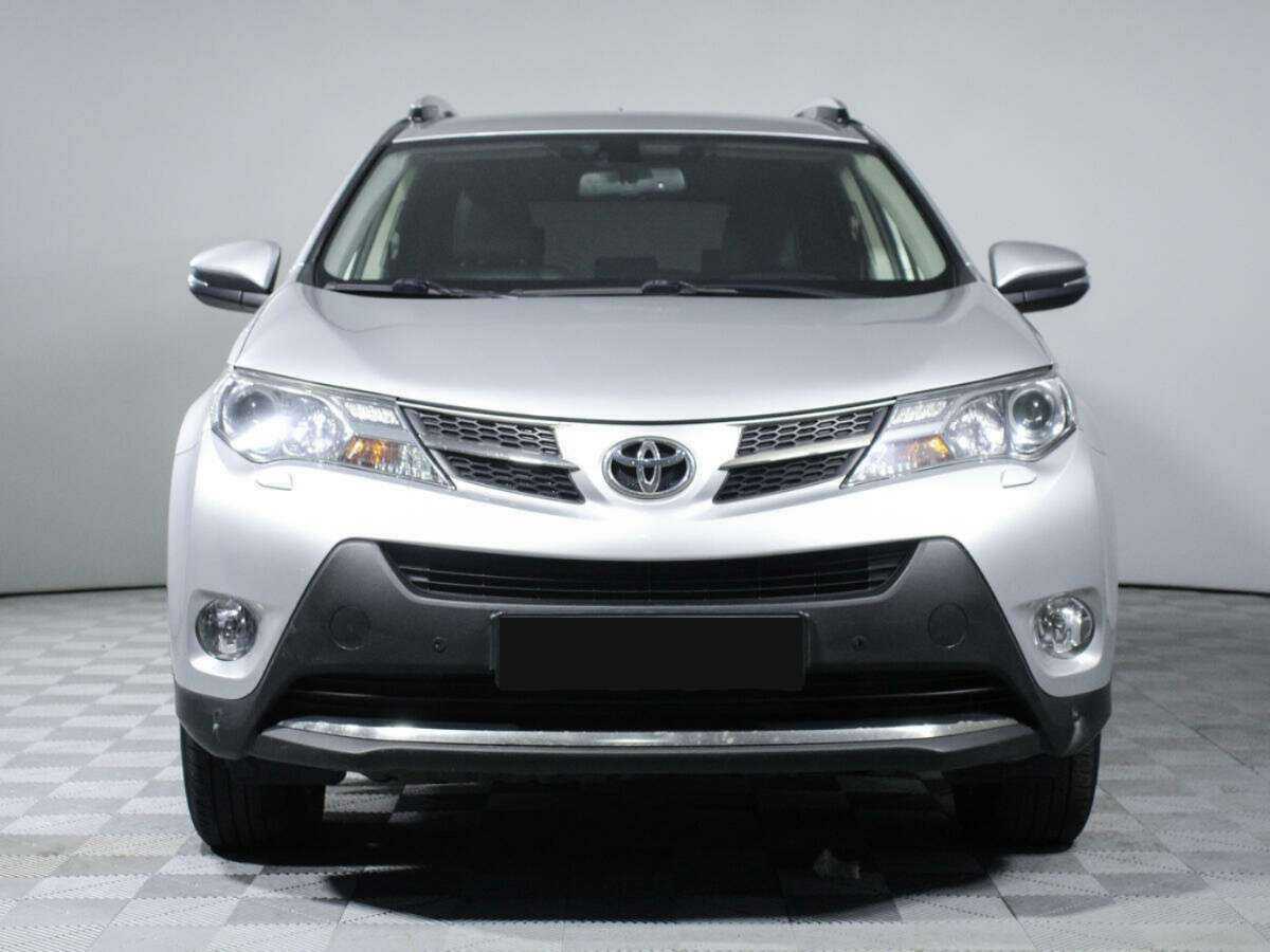 Купить Toyota RAV4 с пробегом. Фото: #1
