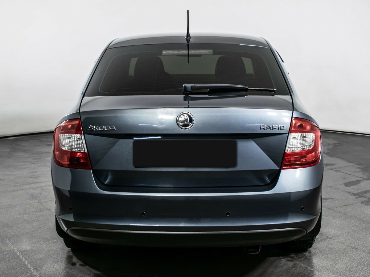 Купить Skoda Rapid с пробегом. Фото: #4