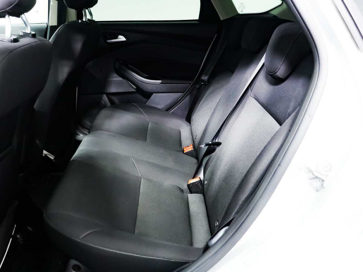 Купить Ford Focus с пробегом. Фото: #11