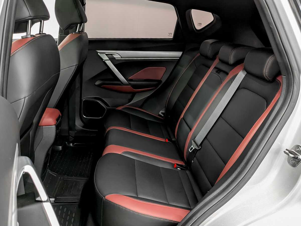 Купить Geely Coolray с пробегом. Фото: #11