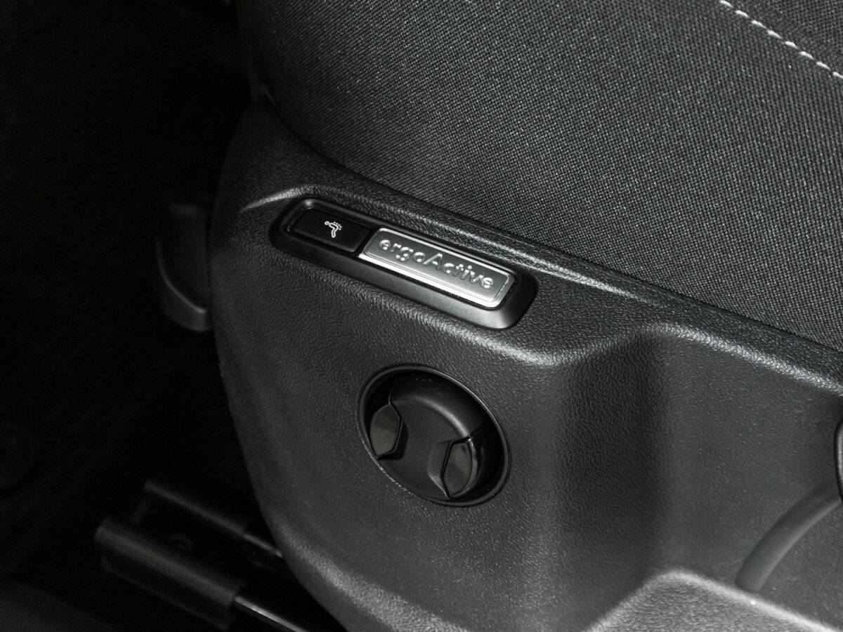 Купить Volkswagen Tiguan с пробегом. Фото: #19