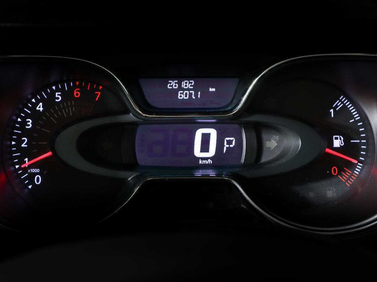 Купить Renault Kaptur с пробегом. Фото: #8