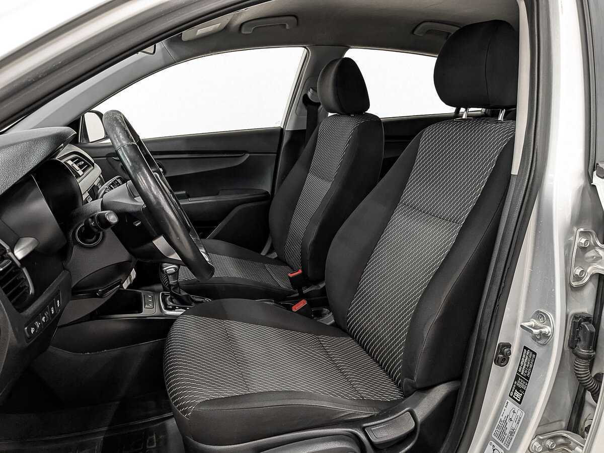 Купить Kia Rio с пробегом. Фото: #17