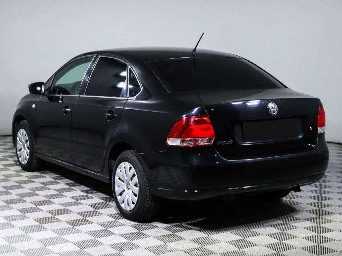 Купить Volkswagen Polo с пробегом. Фото: #4